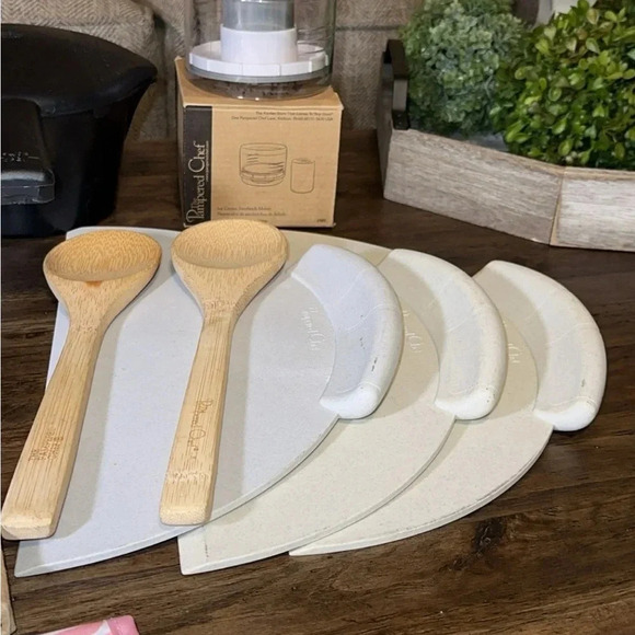 LOT! PAMPERED CHEF 18 Count Lot Bundle PC Assorted Kitchen Accessories Utensils - Picture 2 of 15